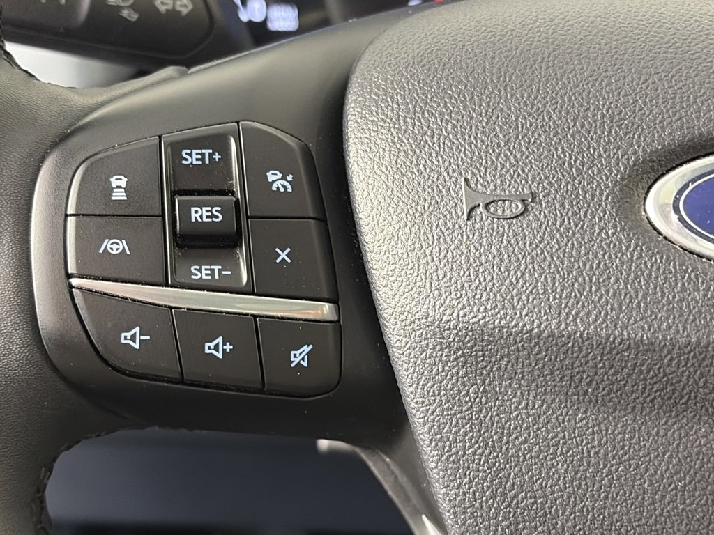 Certified 2023 Ford Maverick Lariat w/ Lariat Luxury Package image 17