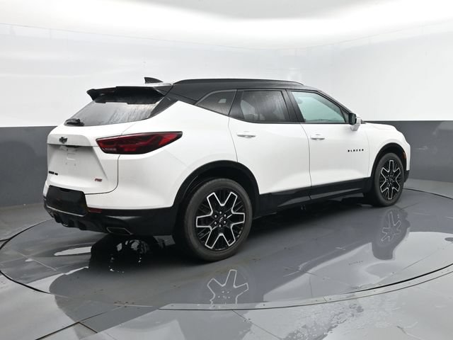 Used 2023 Chevrolet Blazer RS AWD/4WD image 24