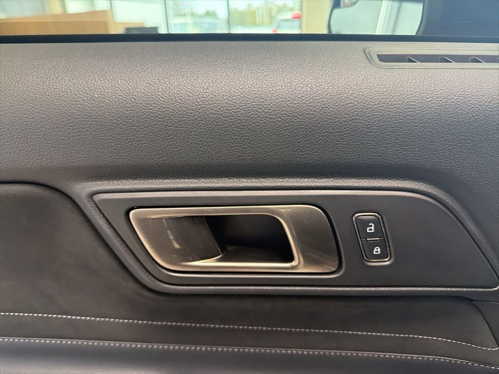 Certified 2017 Ford Mustang Shelby GT350 w/ Electronics Package image 25