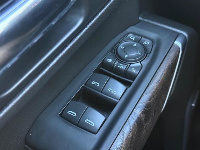Used 2022 GMC Sierra 2500 Denali w/ Denali Ultimate Package AWD/4WD image 21
