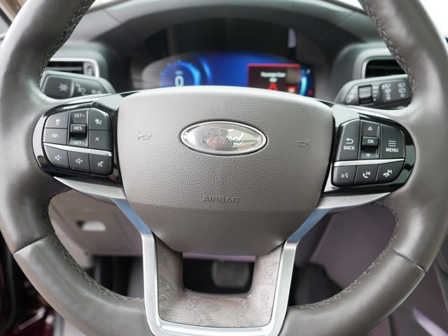 Certified 2022 Ford Explorer Platinum w/ Equipment Group 601A image 25