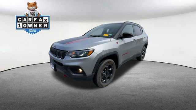 Used 2023 Jeep Compass Trailhawk w/ Sun and Sound Group image 5
