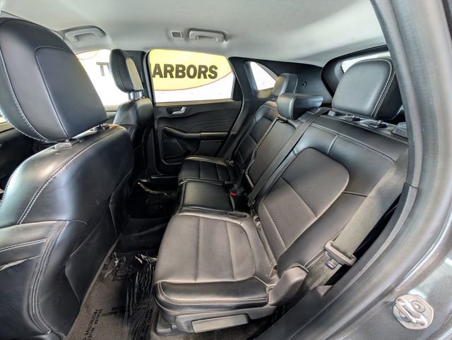 Certified 2024 Ford Escape Platinum AWD/4WD image 27