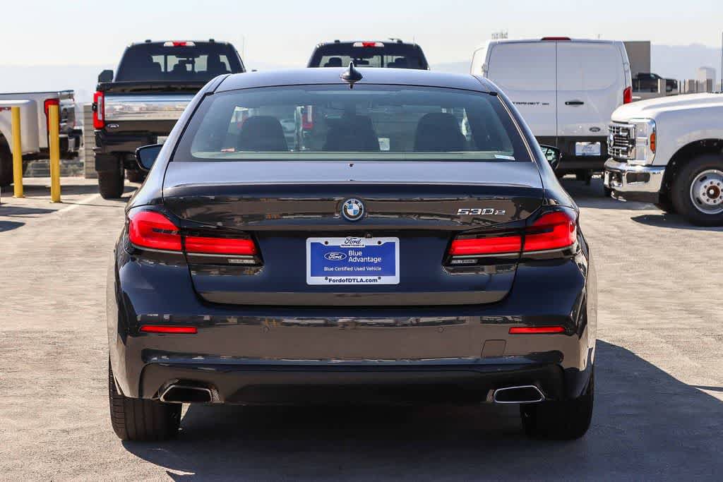 Used 2023 BMW 530e w/ Premium Package RWD image 5