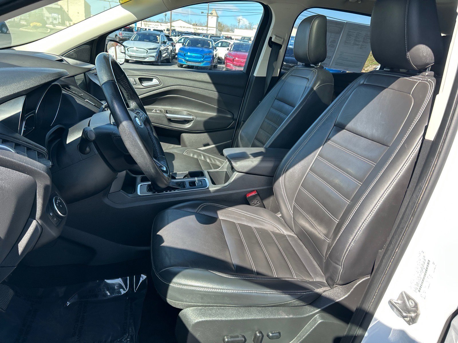 Certified 2018 Ford Escape SEL image 8