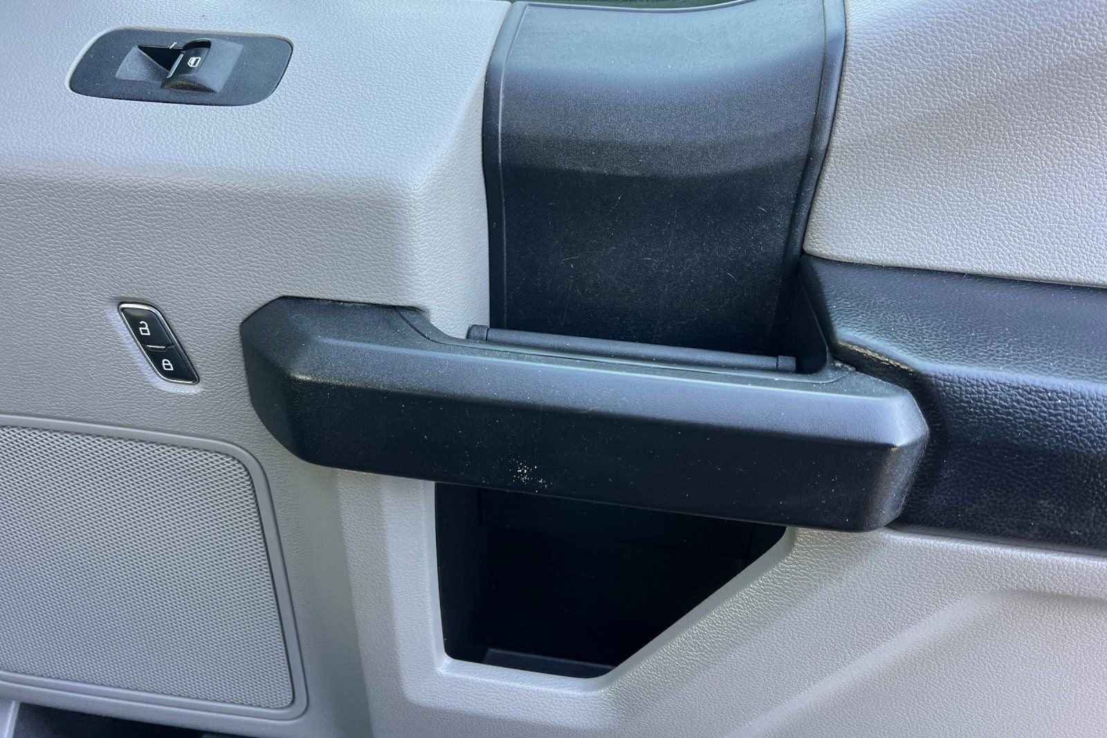 Certified 2018 Ford F250 XL w/ Power Equipment Group image 17