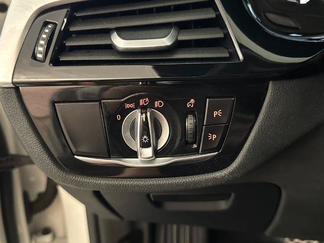Used 2019 BMW 530i RWD image 19