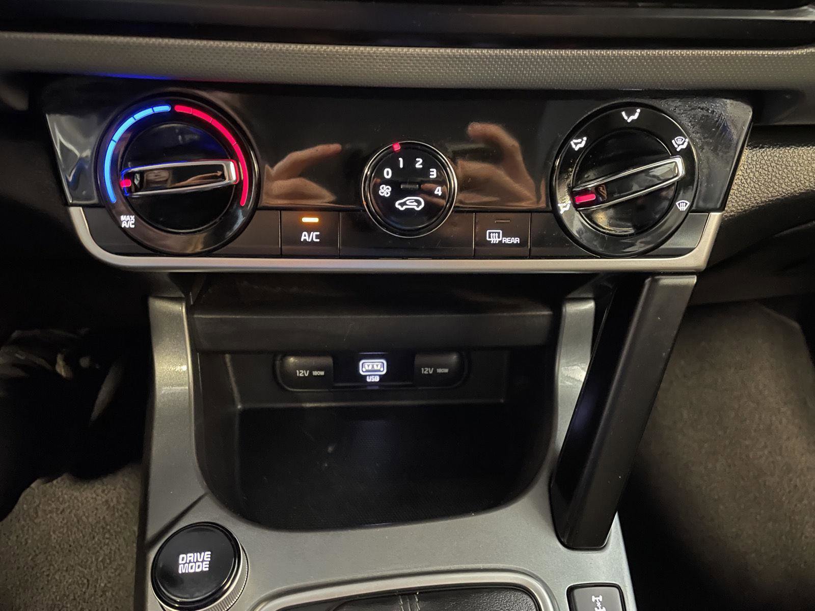 Used 2023 Kia Seltos LX image 33