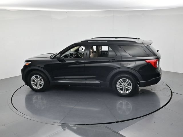 Certified 2023 Ford Explorer XLT w/ Equipment Group 202A AWD/4WD image 46