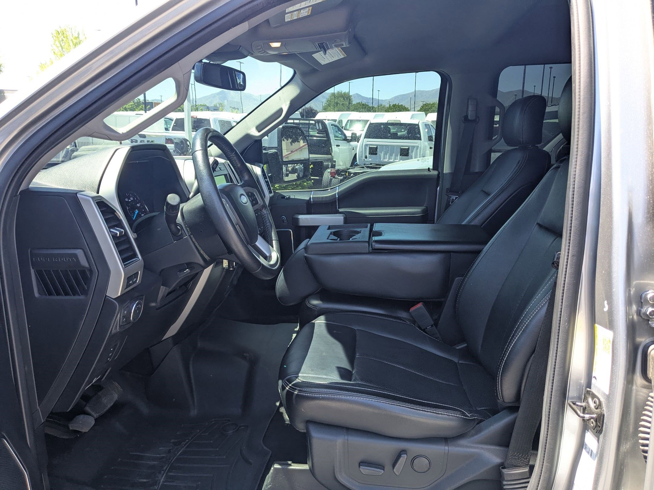 Certified 2020 Ford F250 Lariat w/ Lariat Value Package AWD/4WD image 28