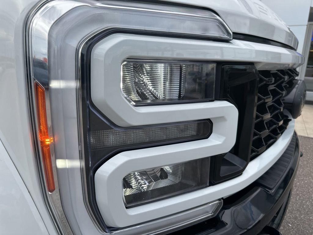 Certified 2023 Ford F450 Lariat AWD/4WD image 4
