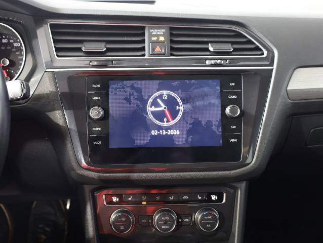 Used 2021 Volkswagen Tiguan SE R-Line image 14