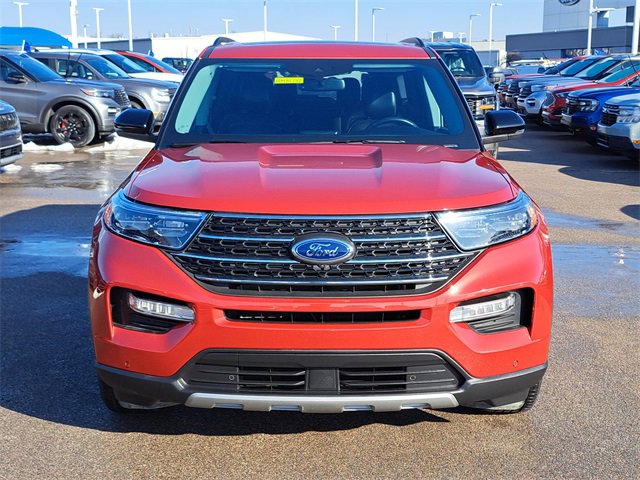 Certified 2023 Ford Explorer XLT w/ Equipment Group 202A image 8