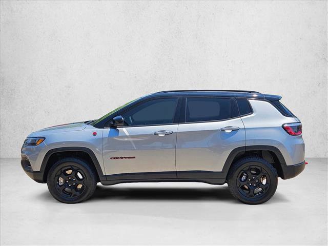 Used 2023 Jeep Compass Trailhawk w/ Sun and Sound Group AWD/4WD image 9