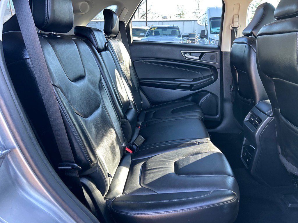 Certified 2022 Ford Edge Titanium image 20