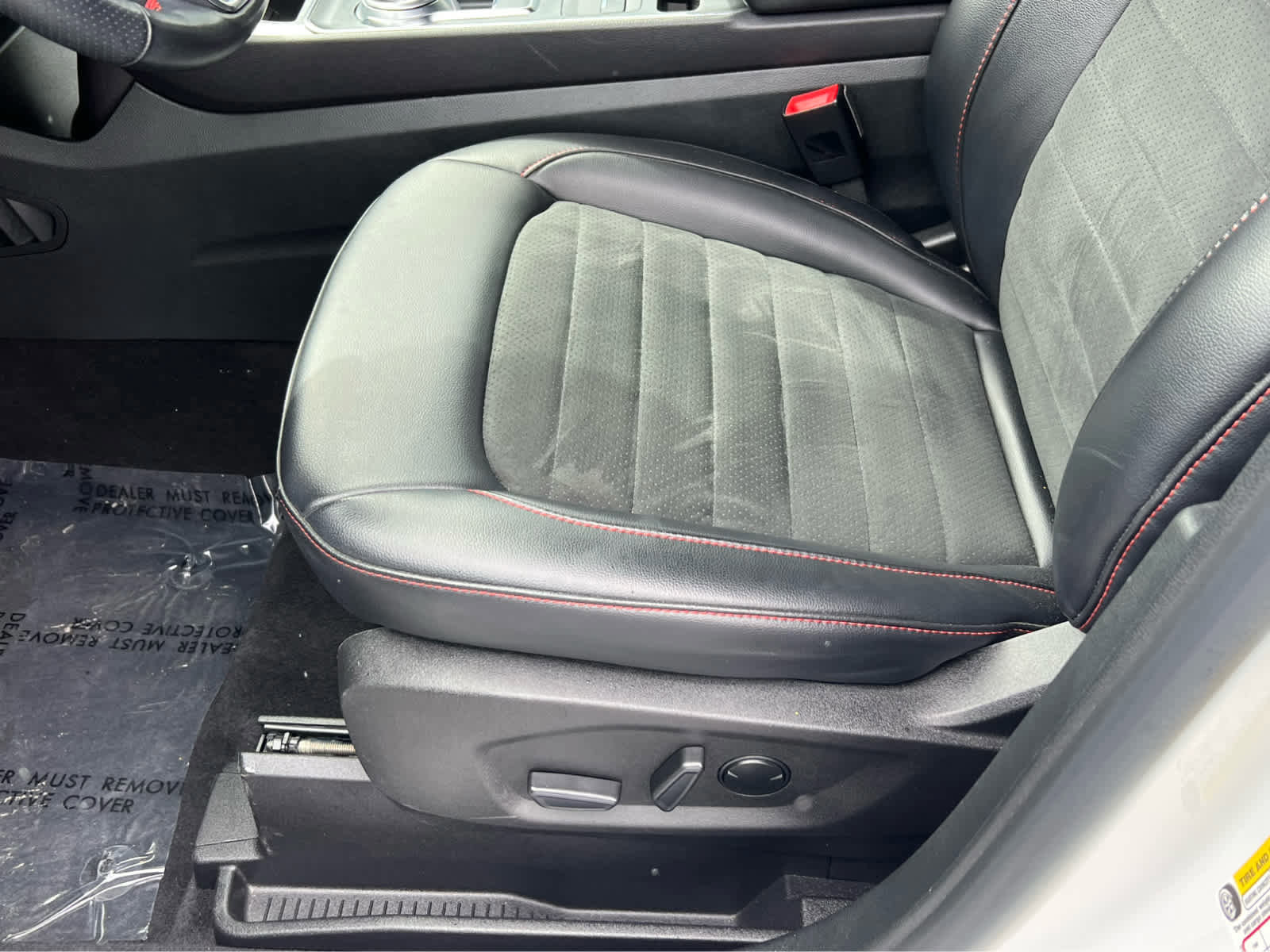 Certified 2023 Ford Edge ST-Line AWD/4WD image 29