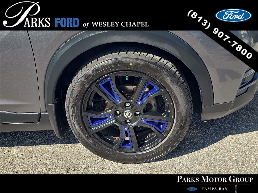 Used 2020 Nissan Kicks SV image 29