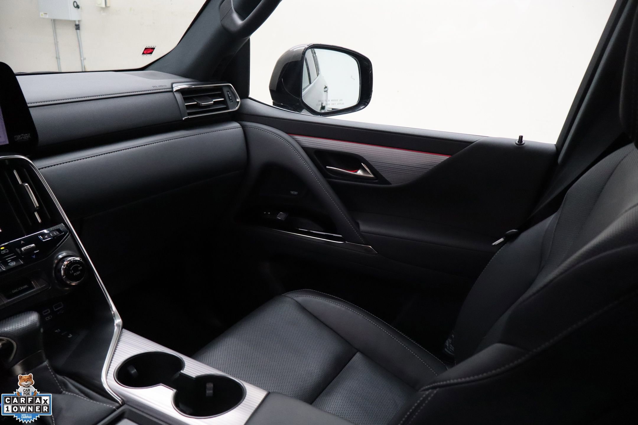 Used 2024 Lexus LX 600 F Sport AWD/4WD image 27