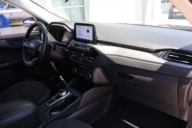 Certified 2024 Ford Escape Active AWD/4WD image 39