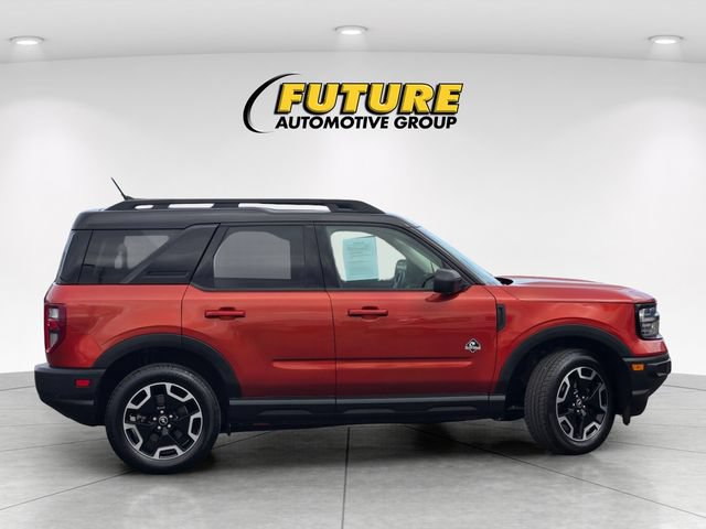 Certified 2022 Ford Bronco Sport Outer Banks w/ Tech Package AWD/4WD image 3