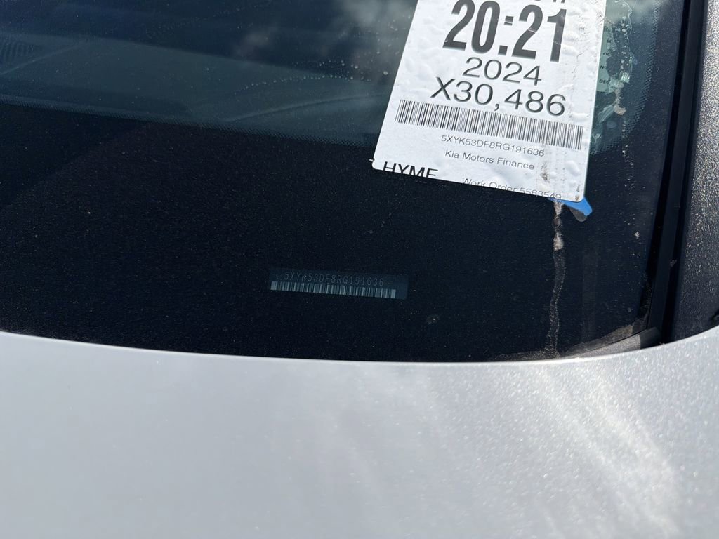 Used 2024 Kia Sportage SX FWD image 2