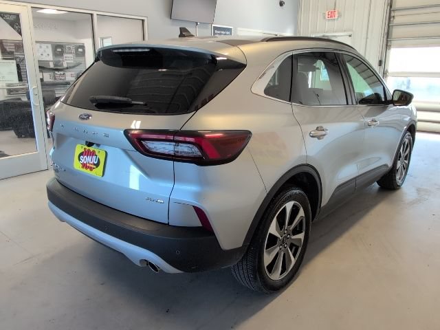 Certified 2023 Ford Escape Platinum AWD/4WD image 5