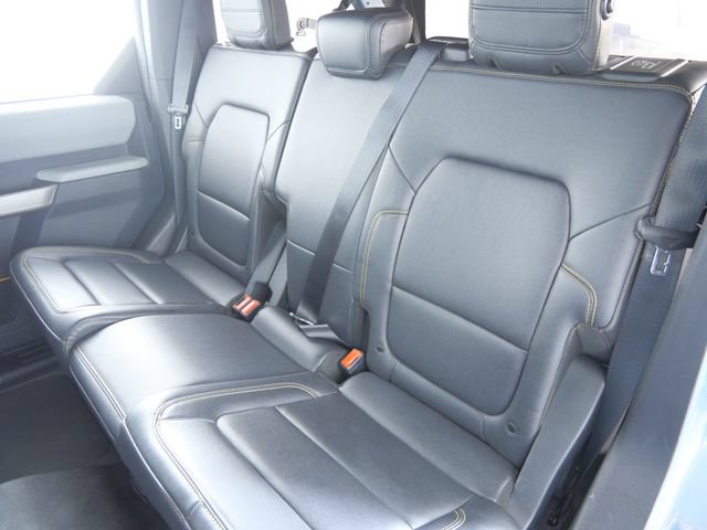 Certified 2022 Ford Bronco Badlands AWD/4WD image 16
