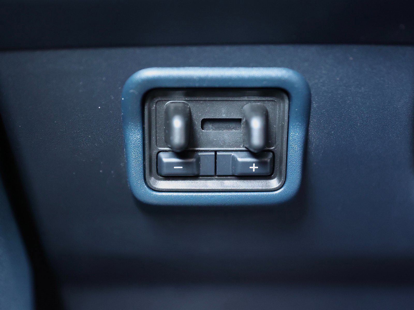 Certified 2024 Ford Maverick Lariat w/ FX4 Off-Road Package image 36