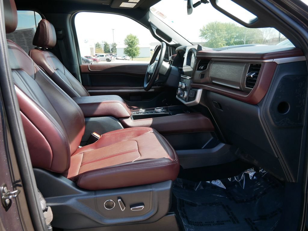 Certified 2024 Ford Expedition Max Limited AWD/4WD image 14