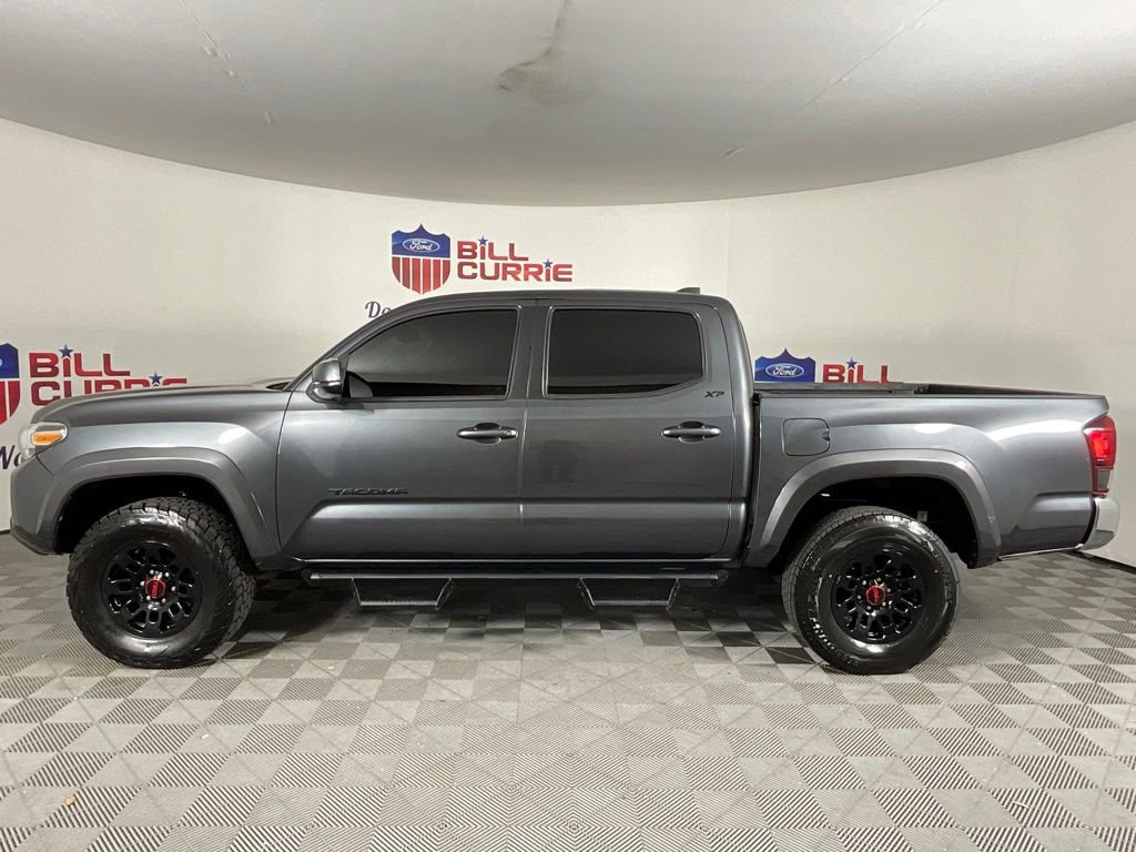 Used 2022 Toyota Tacoma SR5 RWD image 6
