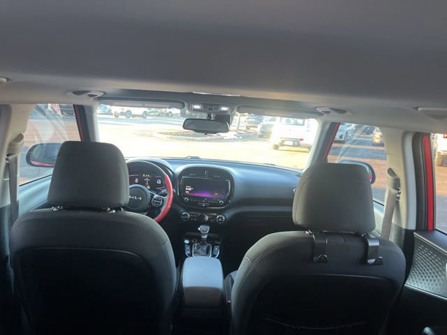 Used 2023 Kia Soul EX image 13