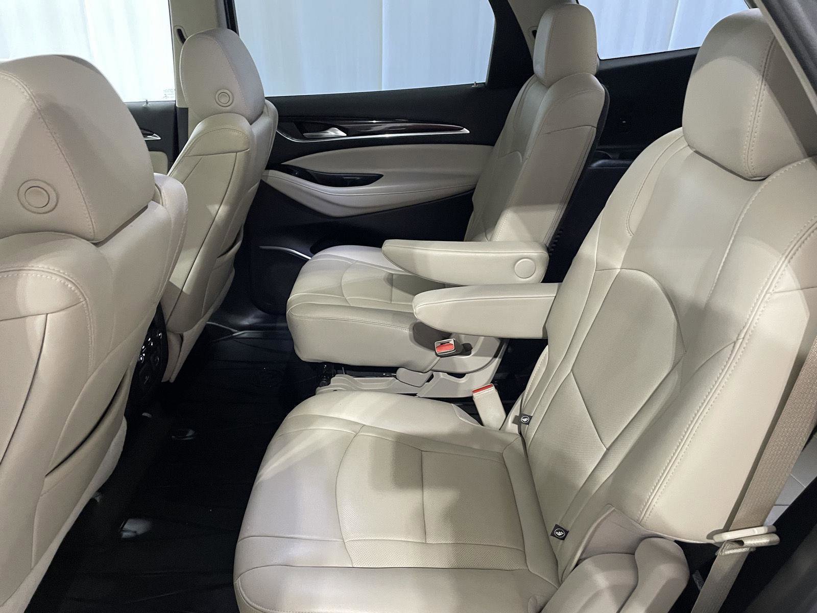 Used 2020 Buick Enclave Premium w/ Surround and Sites Package image 21