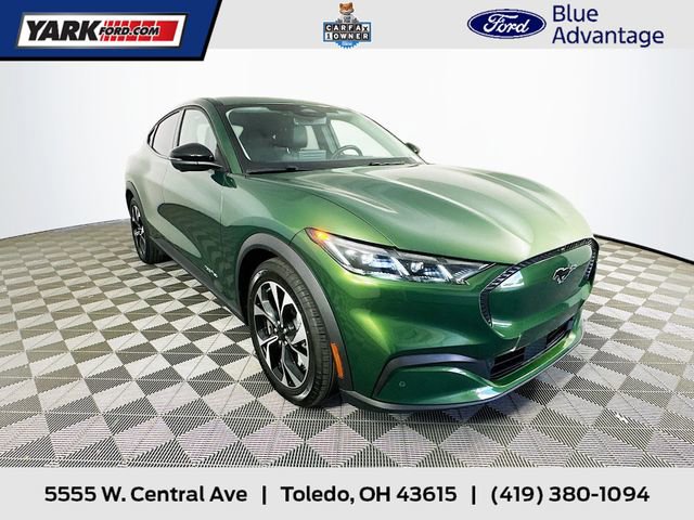 Certified 2025 Ford Mustang Mach-E Select w/ Comfort Package Lite AWD/4WD image 1