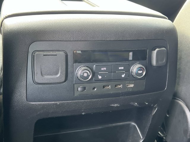 Used 2018 Chevrolet Tahoe LT w/ LT Signature Package AWD/4WD image 18