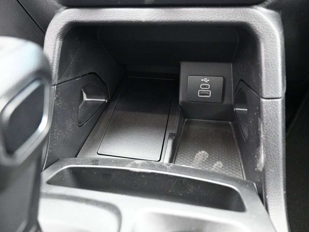 Certified 2025 Ford Ranger XL RWD image 15