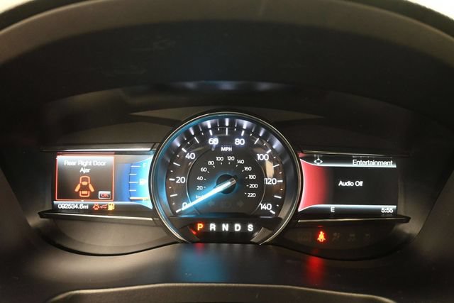 Certified 2018 Ford Explorer XLT w/ Equipment Group 202A AWD/4WD image 19