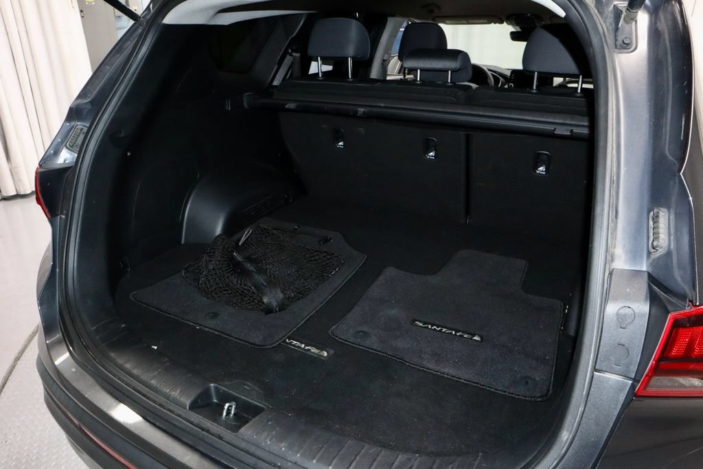 Used 2021 Hyundai Santa Fe SE w/ Cargo Package FWD image 14