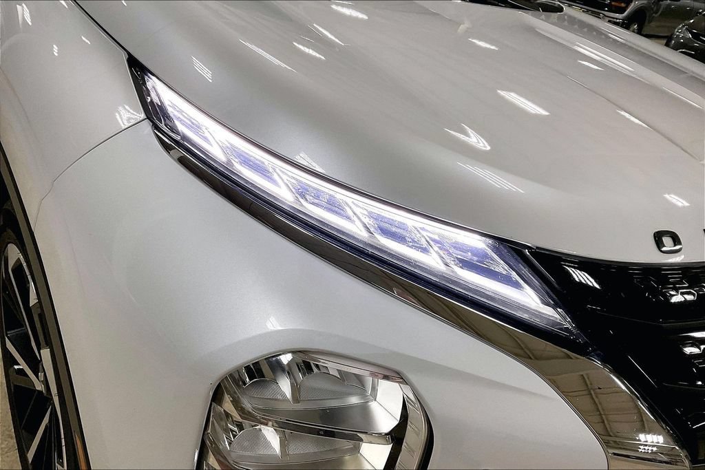 Used 2023 Mitsubishi Outlander SE AWD/4WD image 27