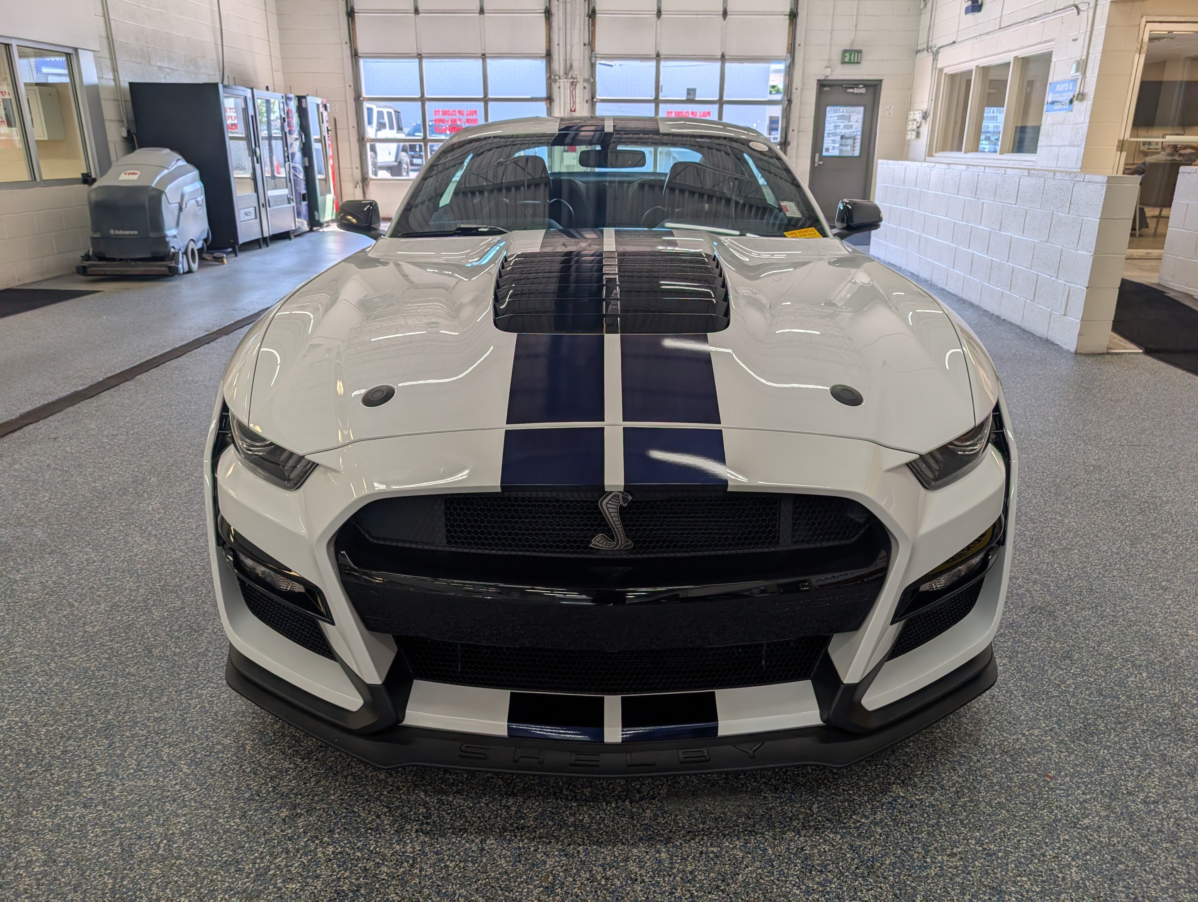 Certified 2020 Ford Mustang Shelby GT500 w/ Technology Package RWD image 10
