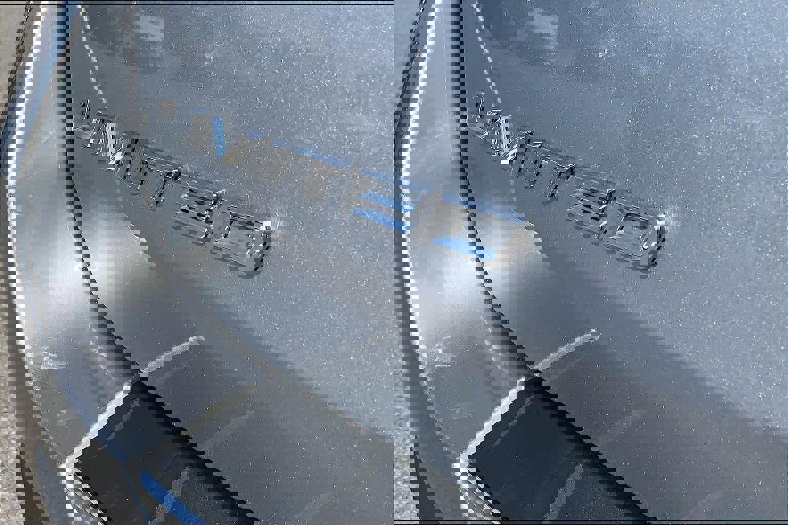 Certified 2023 Ford Explorer Limited image 12