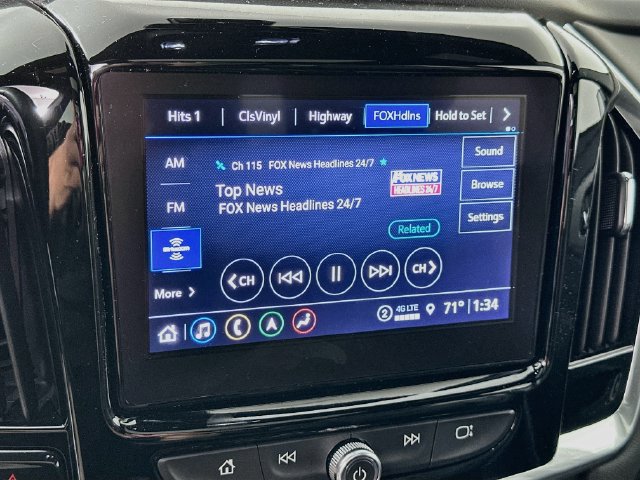 Used 2023 Chevrolet Traverse LT w/ LT Premium Package AWD/4WD image 22