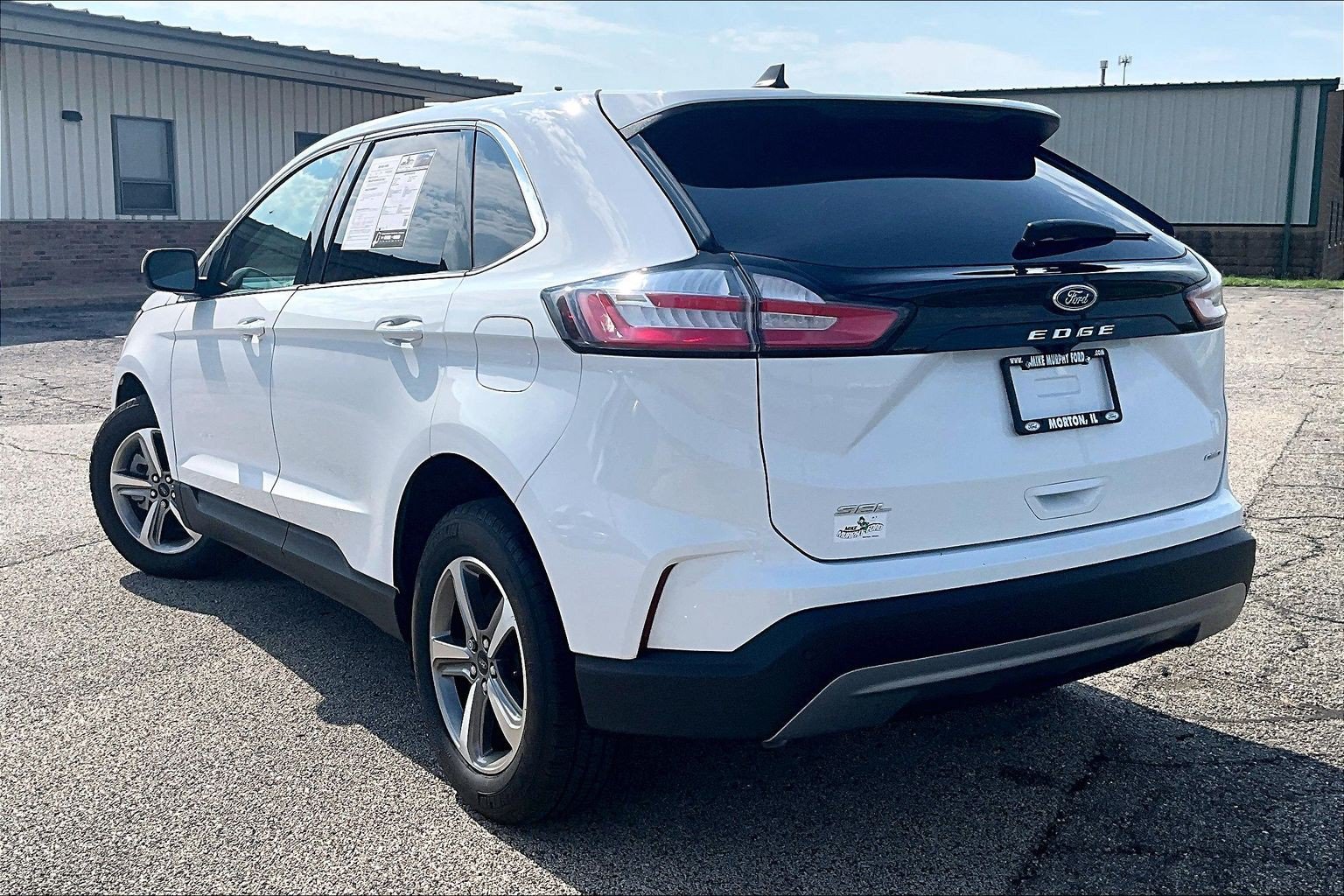 Certified 2024 Ford Edge SEL w/ Convenience Package AWD/4WD image 6