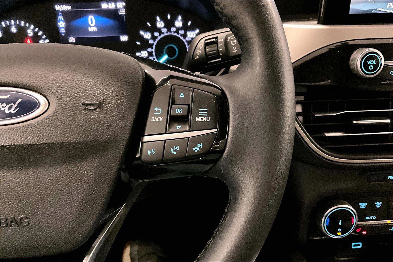 Certified 2022 Ford Escape SE w/ Convenience Package image 18