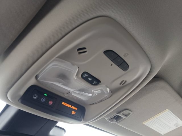 Used 2024 Buick Encore GX Avenir w/ Avenir Convenience Package FWD image 8