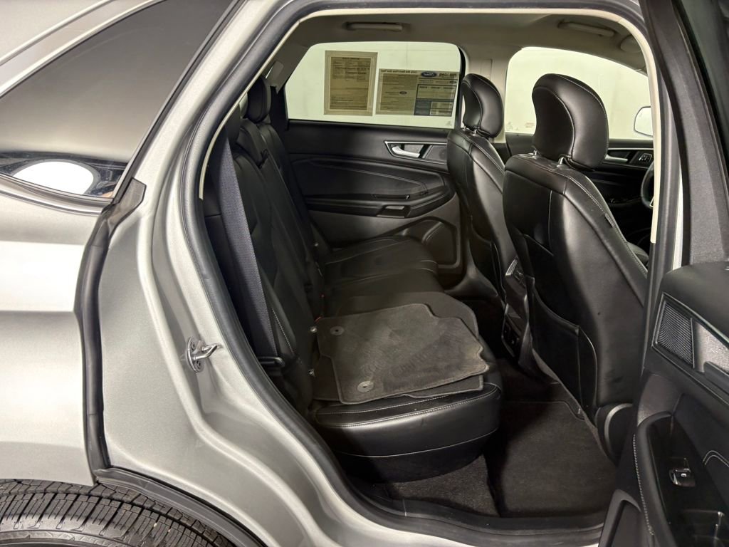 Certified 2019 Ford Edge Titanium image 35