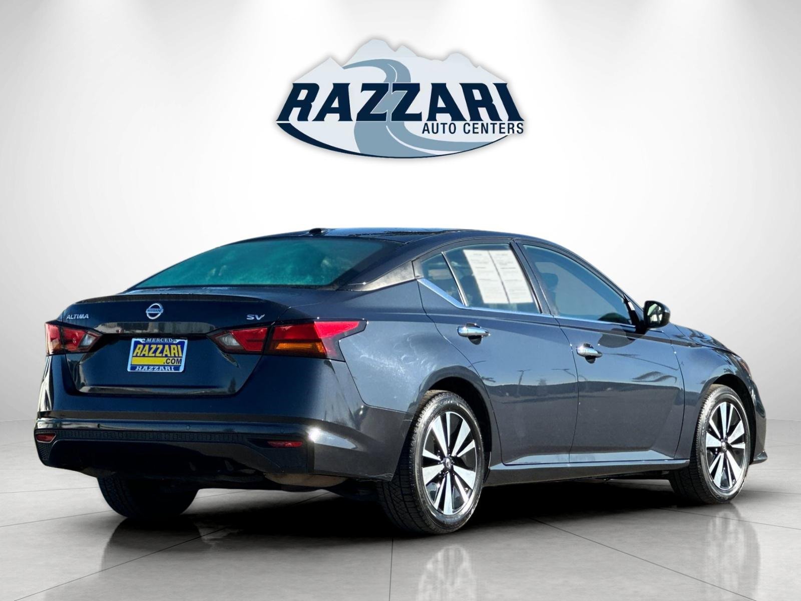 Used 2021 Nissan Altima 2.5 SV image 5