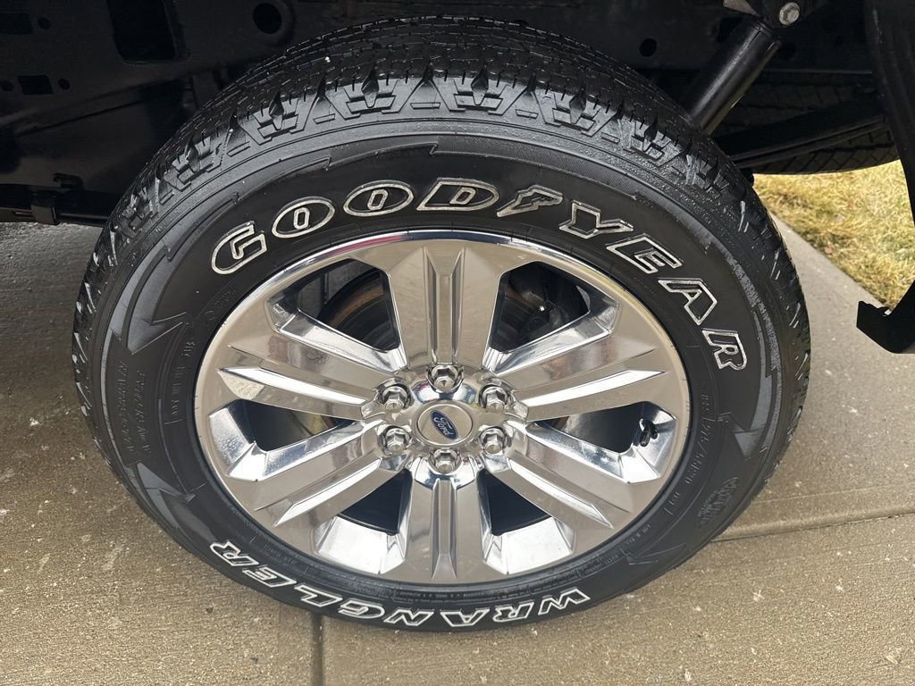 Certified 2018 Ford F150 Lariat w/ Equipment Group 502A Luxury image 57