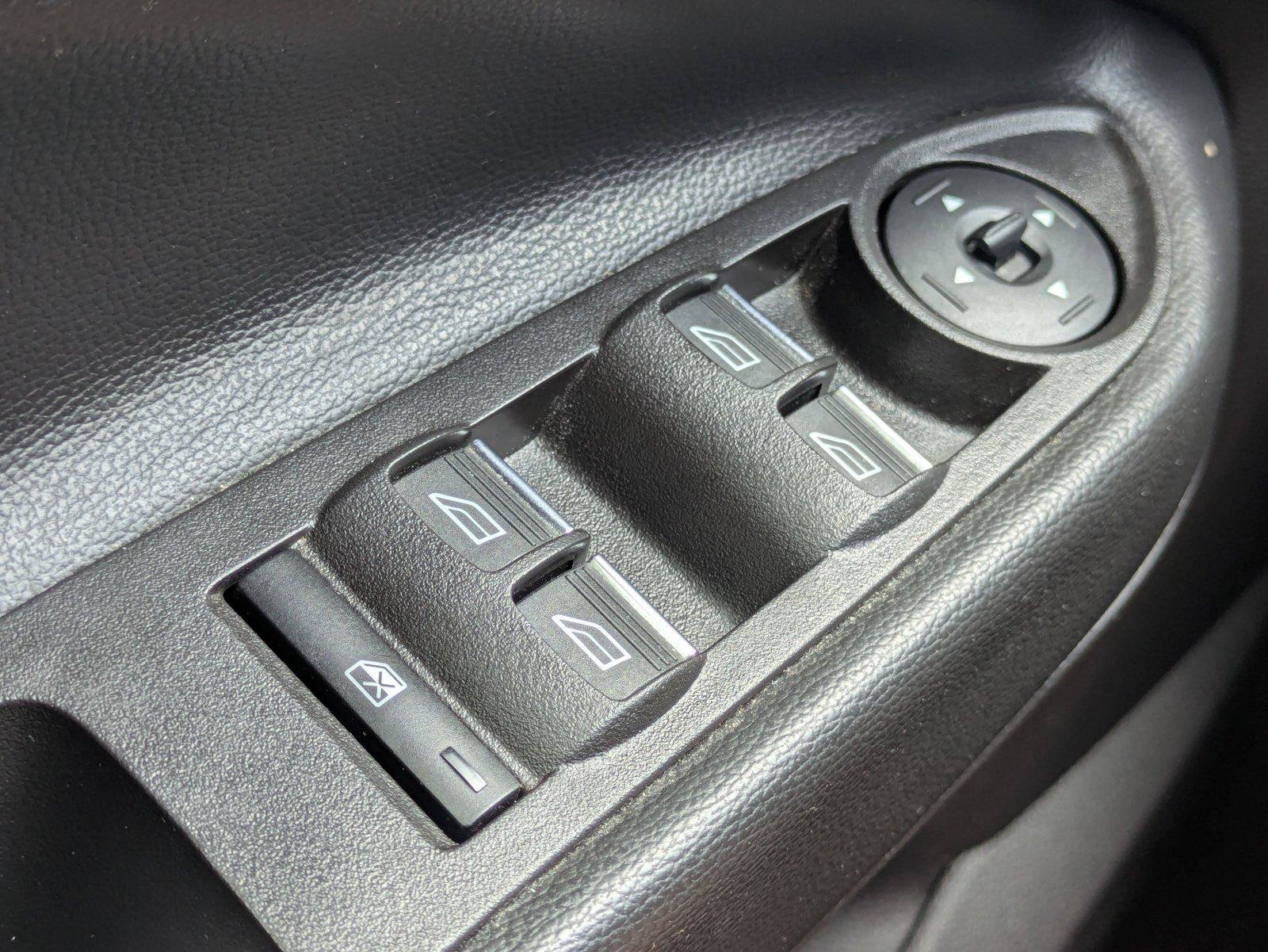 Certified 2019 Ford Escape Titanium AWD/4WD image 29