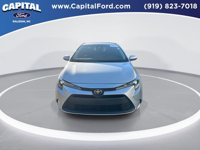 Used 2024 Toyota Corolla LE image 9