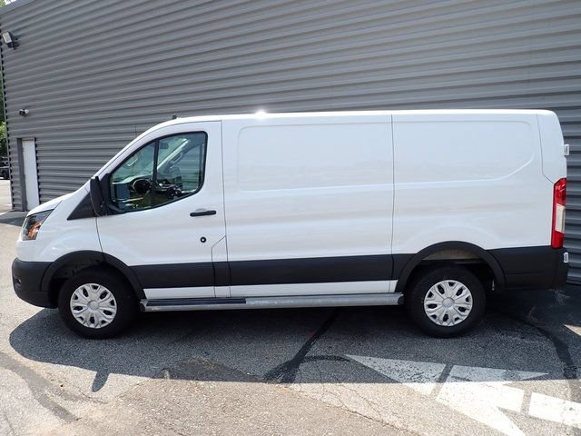 Certified 2025 Ford Transit 250 Low Roof w/ Exterior Upgrade Package RWD image 2